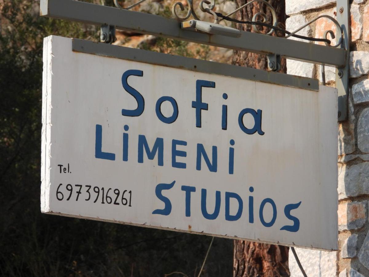 Sophia Limeni Apartments And Studios ภายนอก รูปภาพ