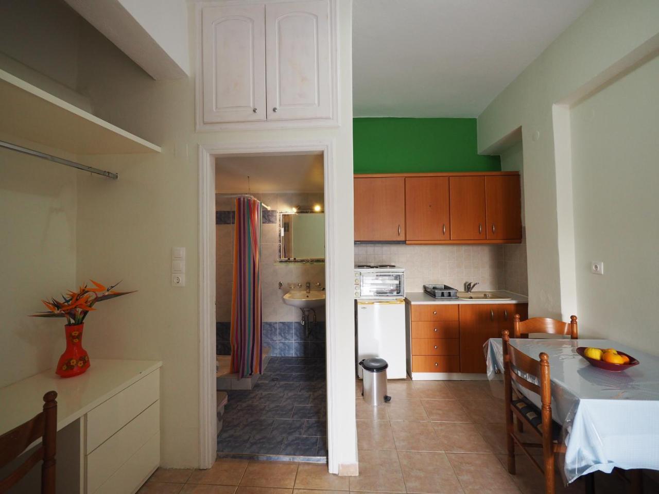 Sophia Limeni Apartments And Studios ภายนอก รูปภาพ